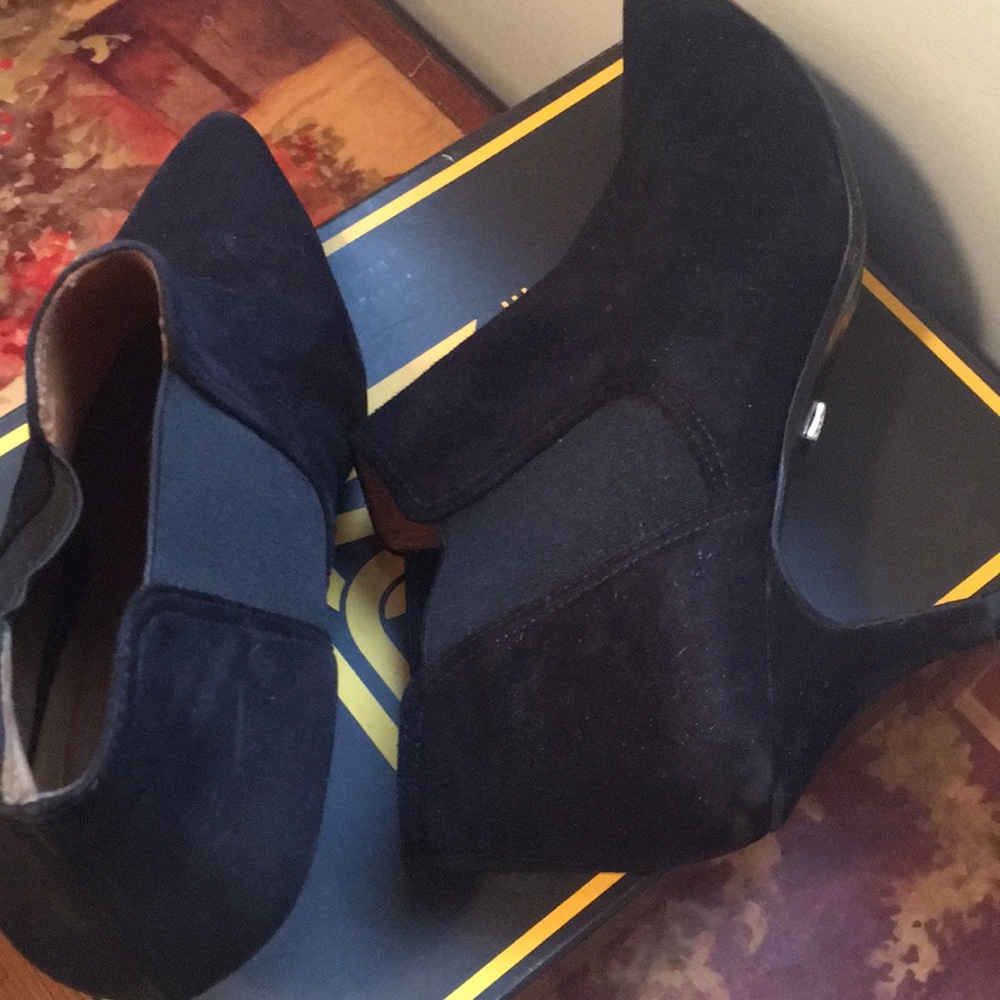 Pour la Victoire booties